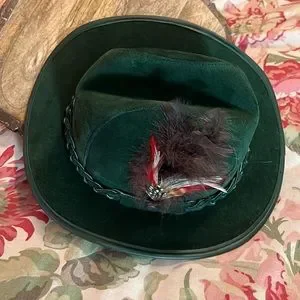 WINFIELD COVER CO Size Small Greem Suede Leather Hat Feather German Austria NEW WINFIELD COVER CO | Accessories | Winfield Cover Co Size  main image 4